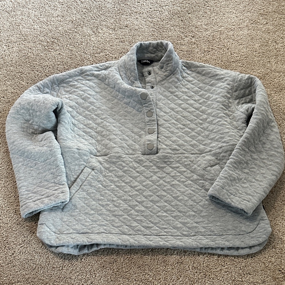 Eddie Bauer Gray Quilted Women's Turtleneck Sweater